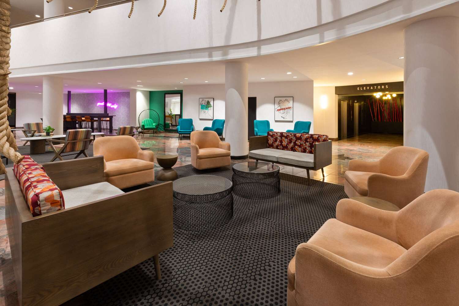 Фото Wyndham Garden Norfolk Downtown