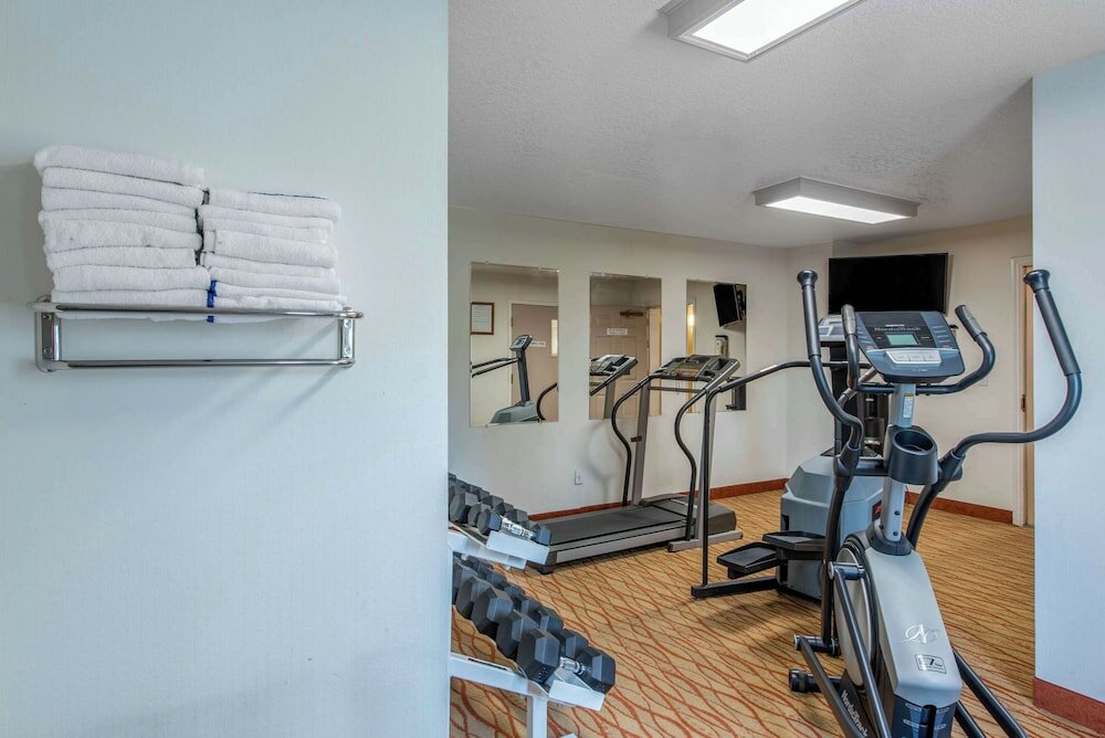 Фото Comfort Inn Mount Shasta Area