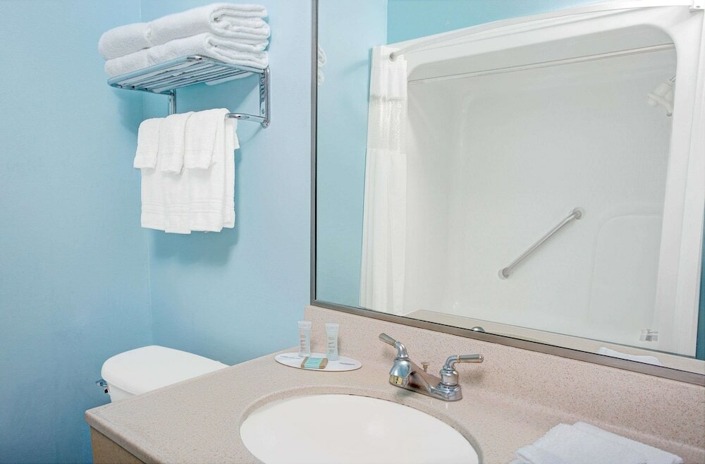 Фото Travelodge by Wyndham Bishop