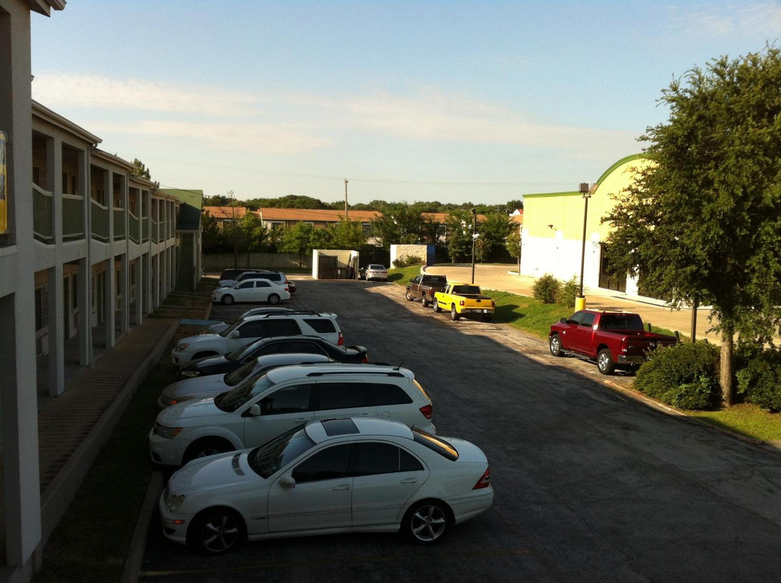 Фото отеля 4