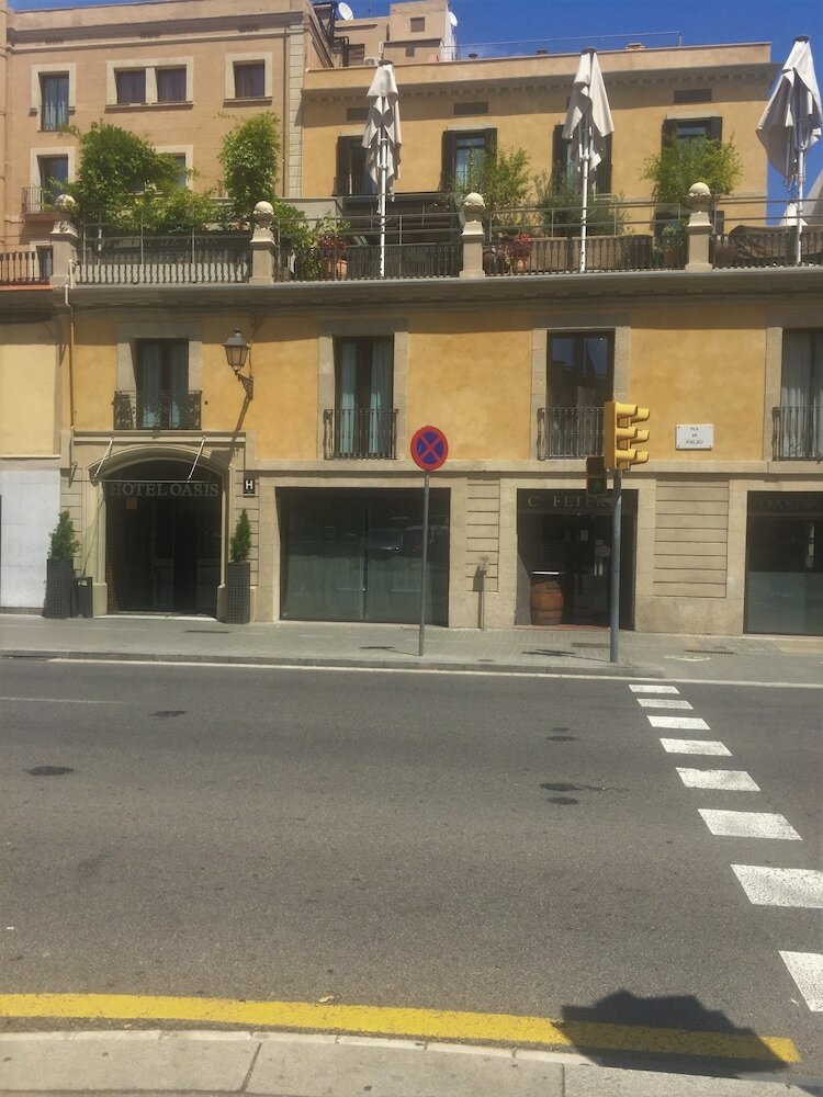 Фото Hotel Oasis