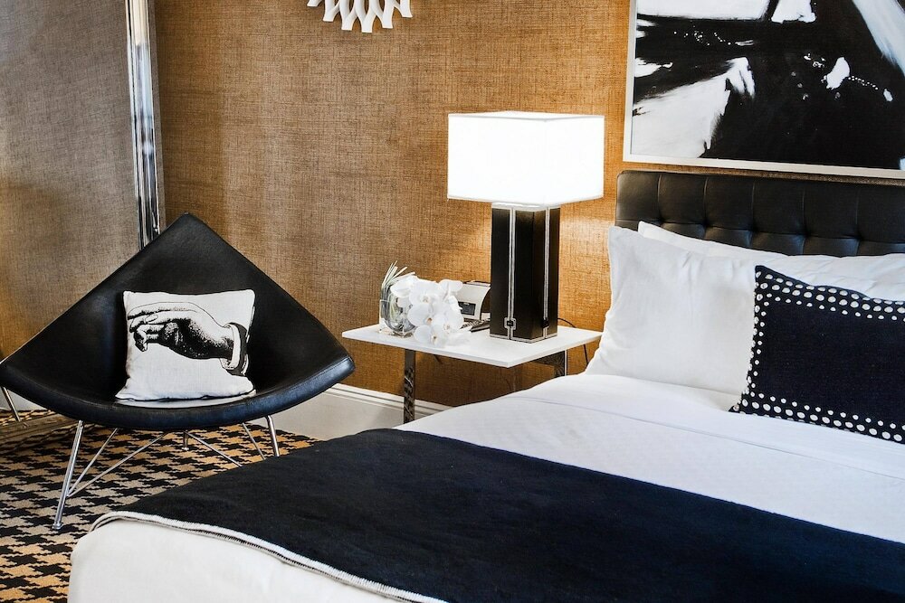 Фото Ameritania Hotel at Times Square