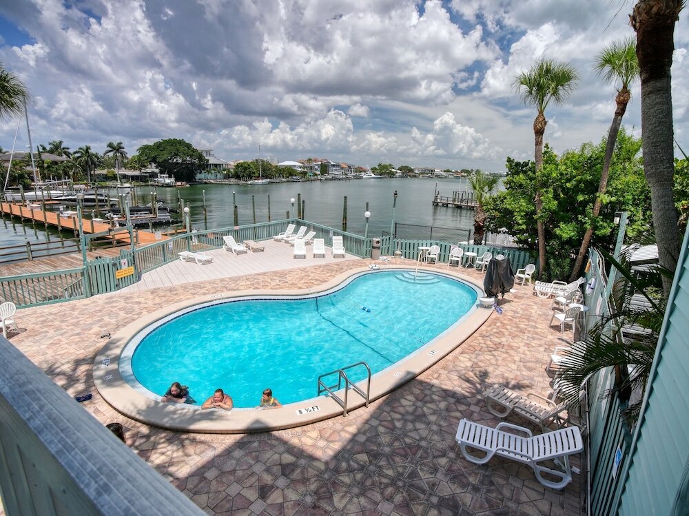 Фото Courtyard Clearwater Beach Marina