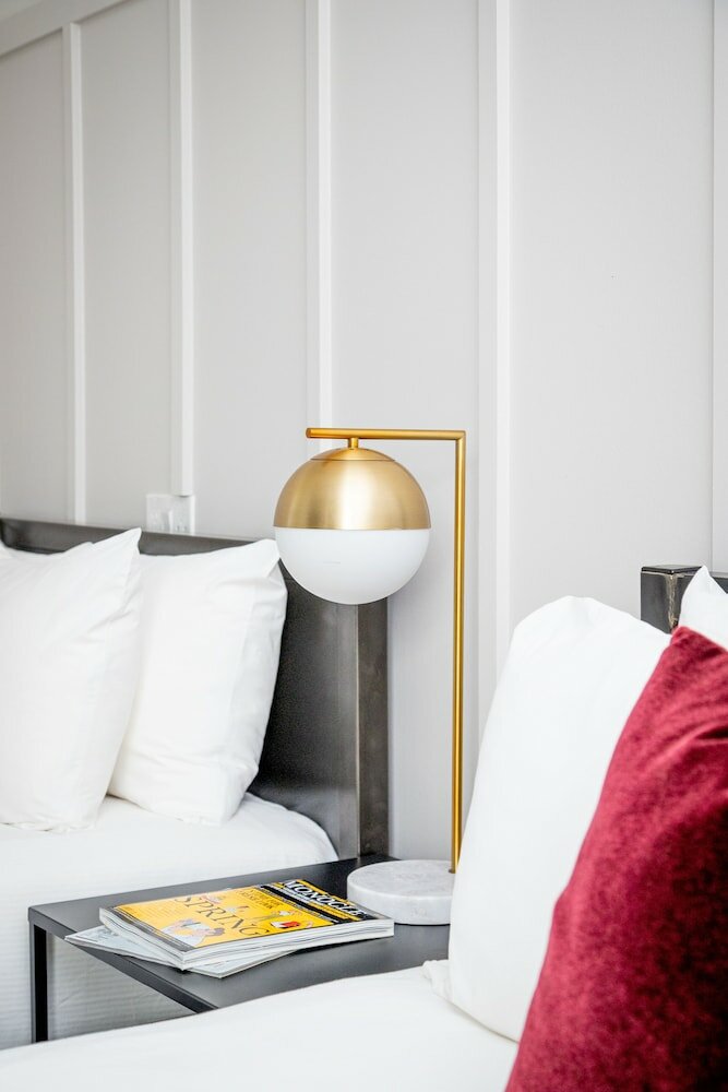 Фото The Chicago Hotel Collection River North