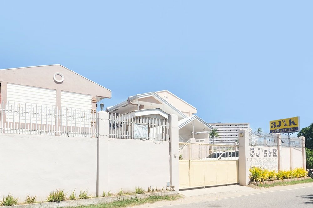 Фото Oyo 556 3j's And K Apartment