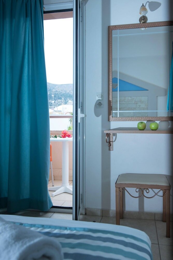 Фото Ilios 1 Central