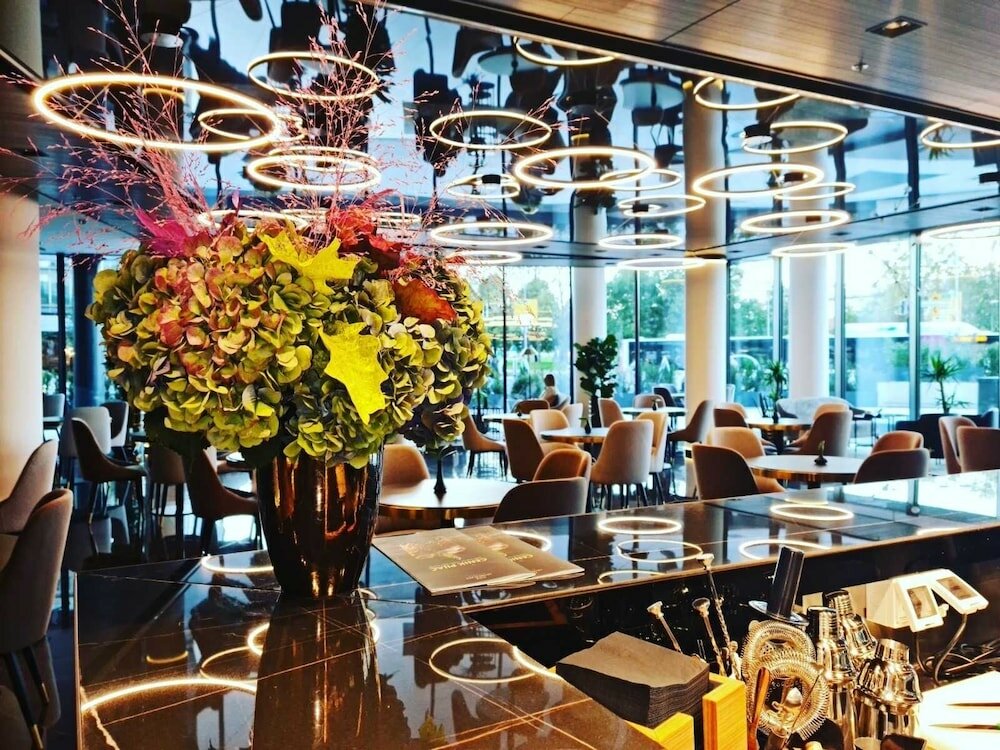 Фото Grand Plaza Hotel and Congress Centre