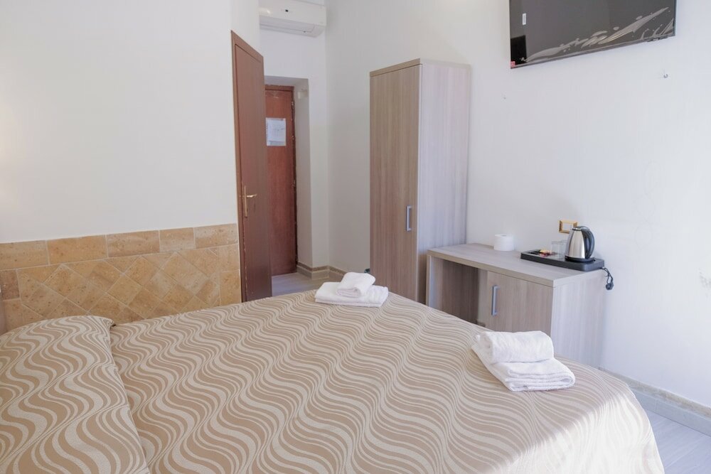 Фото Hotel Alex Square