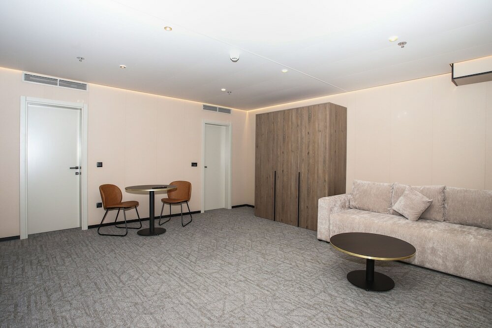 Фото Hotel Medistone