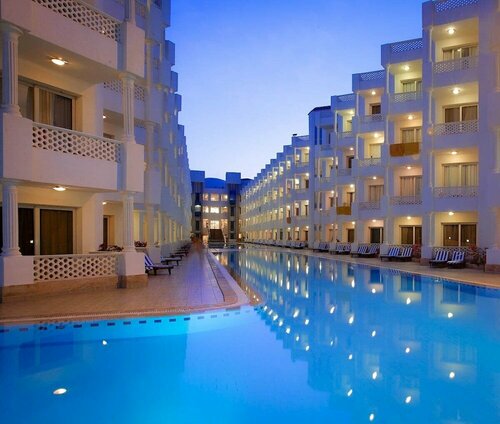 Гостиница White Valley Palace в Хургаде