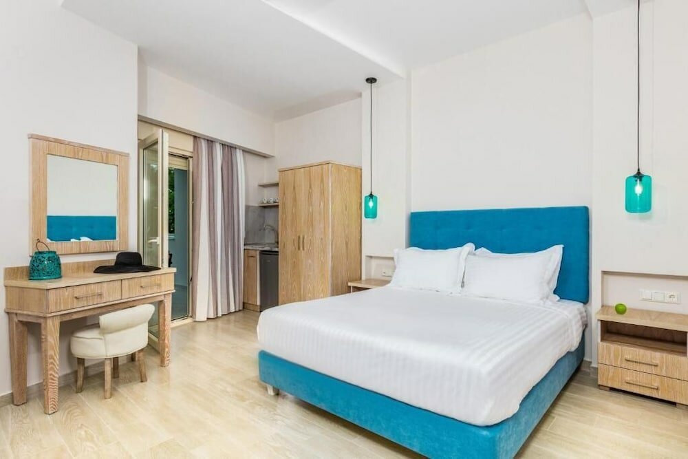 Фото Nikolas Studios