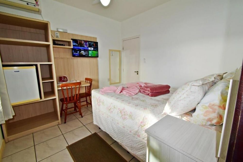 Фото Pousada Enseada dos Golfinhos