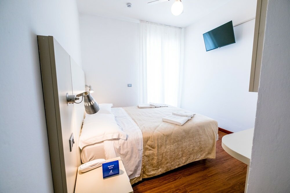 Фото Saint Louis