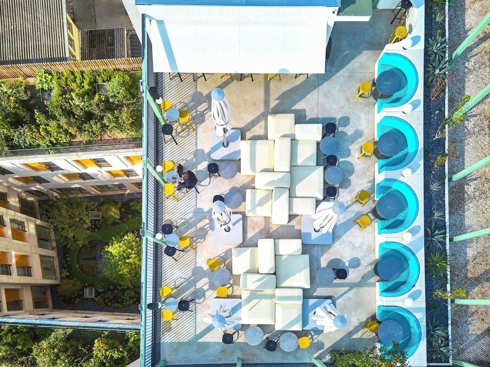 Фото Tribe Paris Clichy