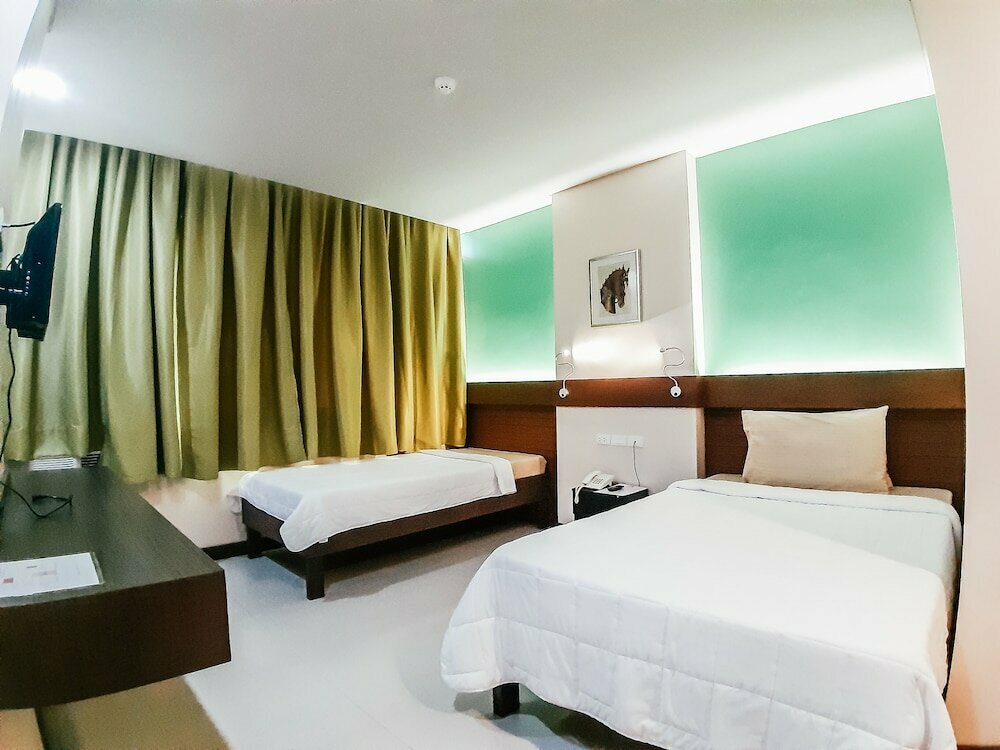 Hotel Cres Ebo Mansion Hotel and Bistro, Tagbilaran, photo