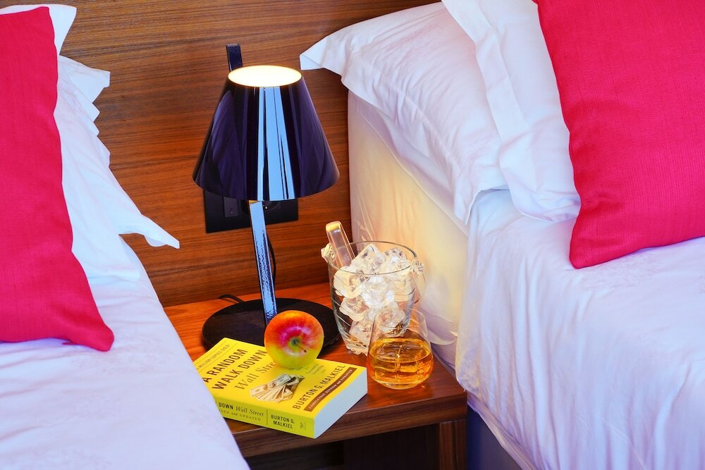 Фото Horizon Luxury Suites