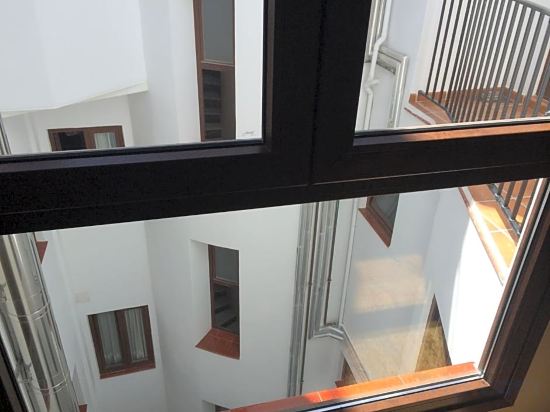 Фото Hotel Castilla Guerrero