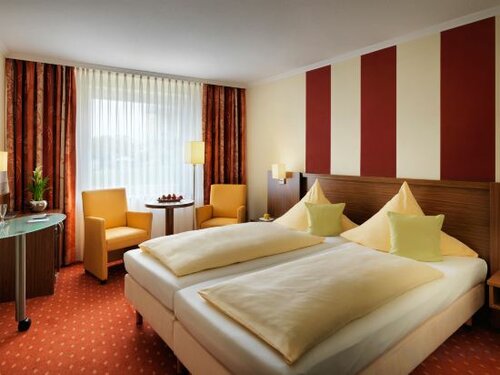 Внешний вид отеля Best Western Hotel Das Donners в Куксхафене, фото 3