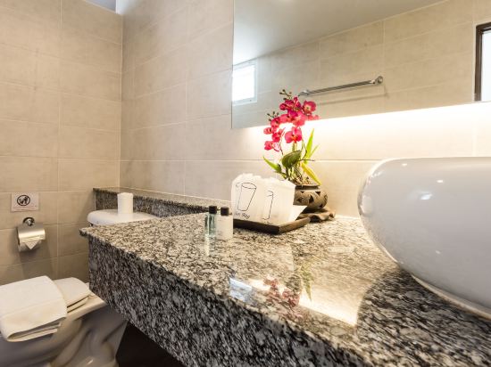 Фото The Wing Lanna Hotel