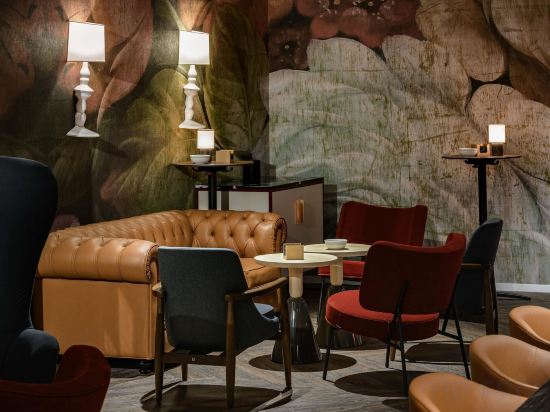 Фото Aparthotel Adagio Zurich Center