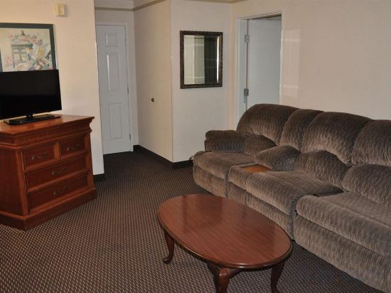 Фото SureStay Hotel by Best Western Castro Valley