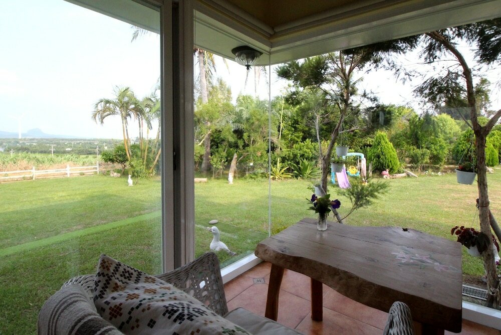 Фото Bonjour Bebe Hostel