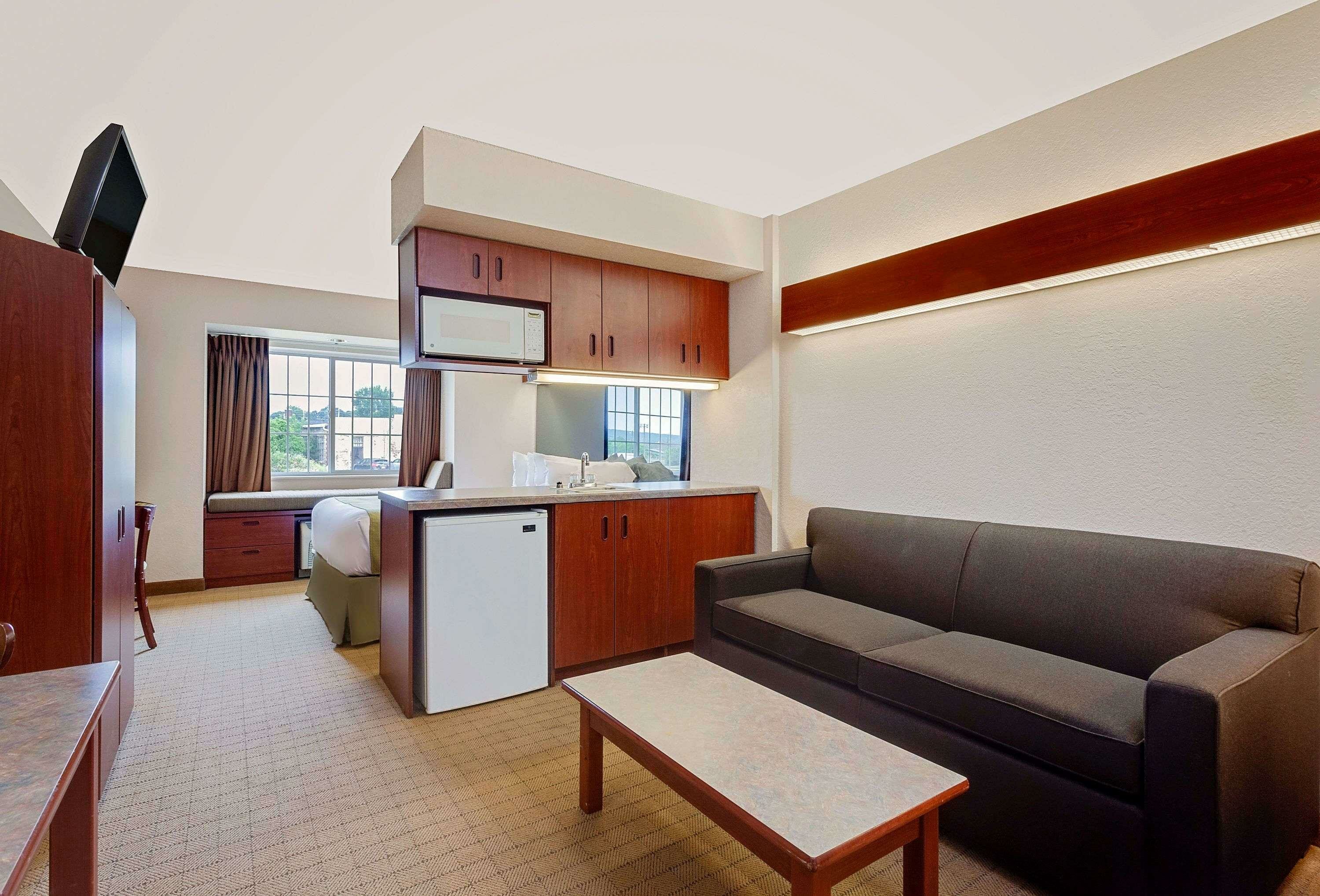 Фото Microtel Inn & Suites by Wyndham Wellsville