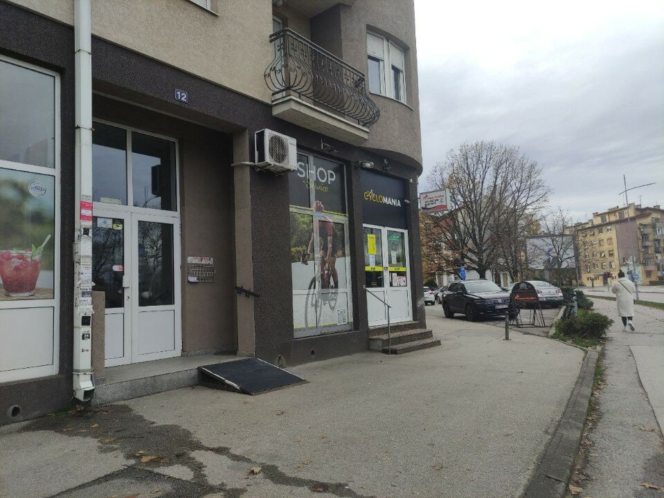 Фото отеля 2