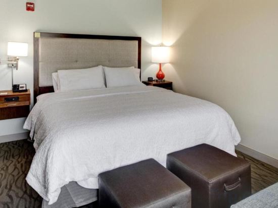 Фото Hampton Inn & Suites Vero Beach Downtown