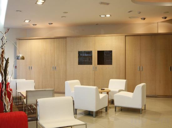 Фото Hotel Guadalmedina