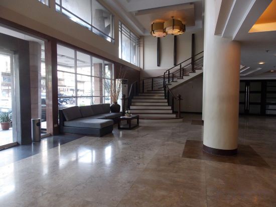 Фото Mo2 Westown Hotel Bacolod - Downtown