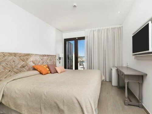 Внешний вид отеля Hoposa Hotel Niu в Пойенсе, фото 5