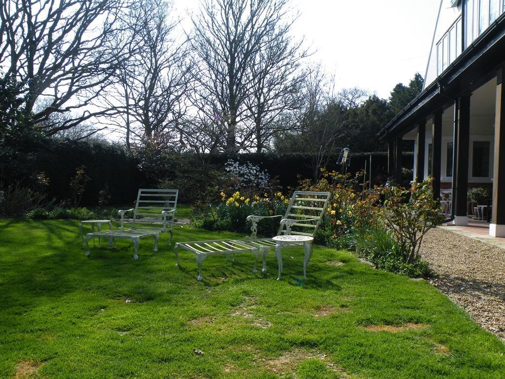 Фото Broadlands Gate