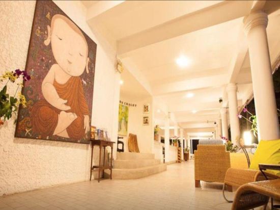 Фото Nern Chalet Beachfront Hotel