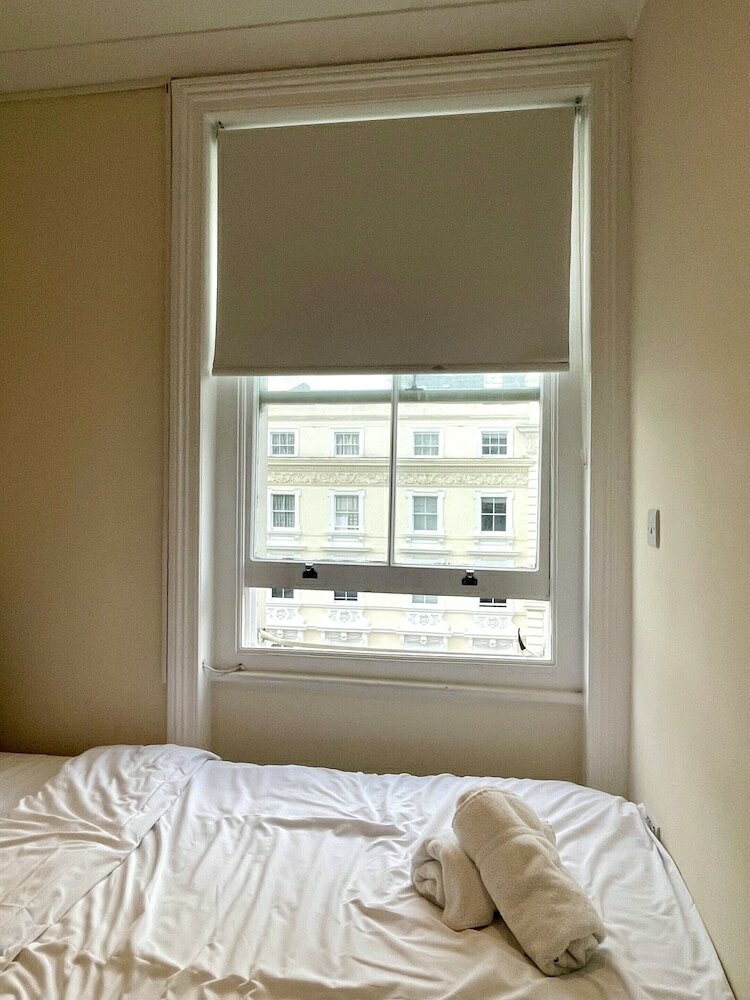 Фото Gallery Hyde Park Hostel