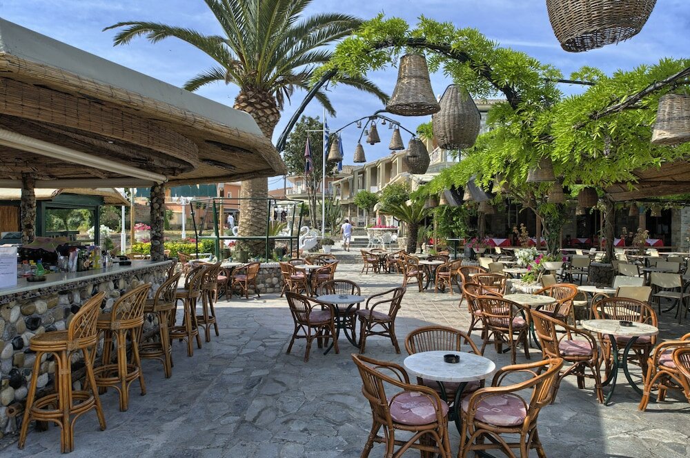 Фото Molfetta Beach Hotel