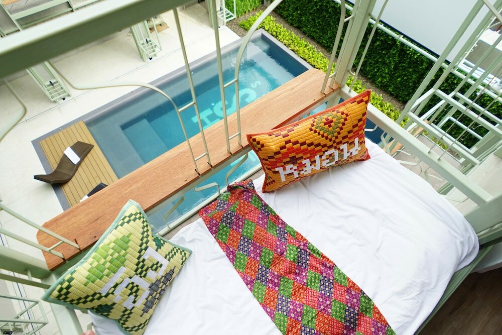 Фото Samsen Street Hotel