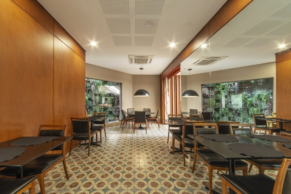 Фото Hotel Villa Moura Executivo