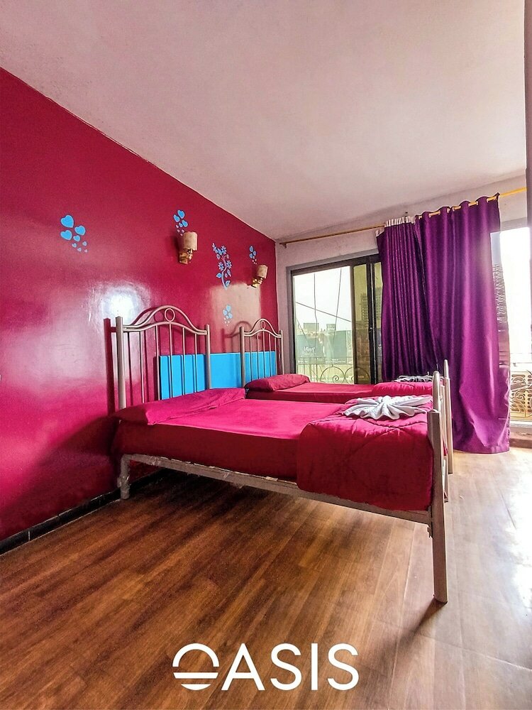 Фото Oasis Hotel