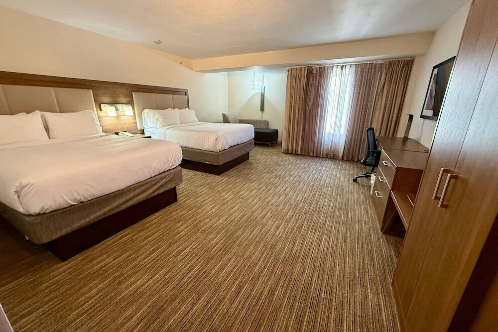 Фото Country Inn & Suites by Radisson, Downtown Albany New York