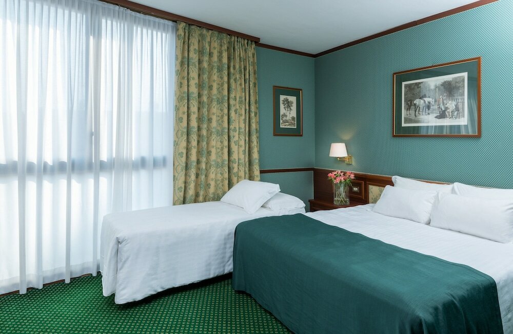 Фото Leonardo Hotel Milan City Center