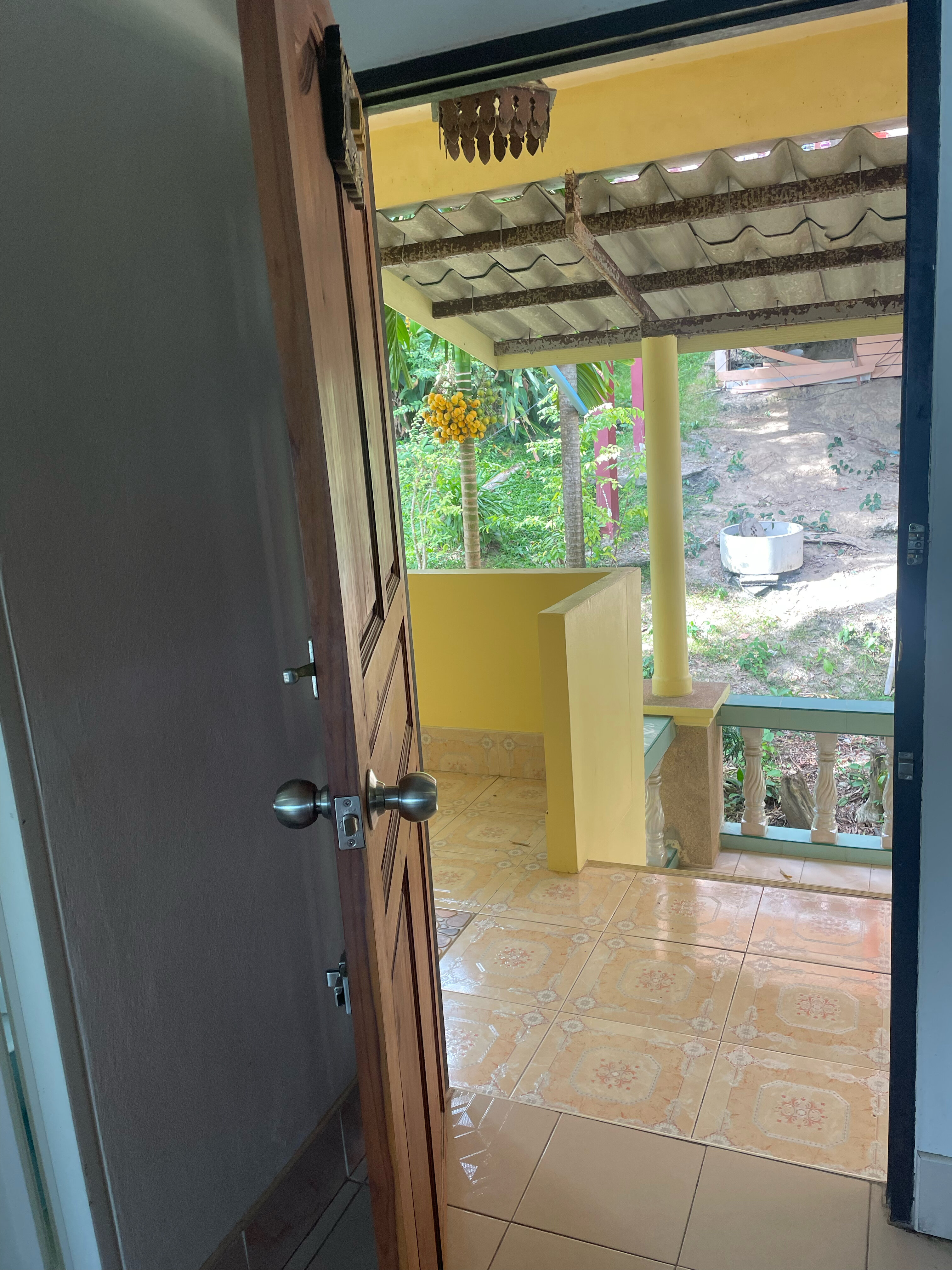 Фото Baan Karon Hill Phuket Resort