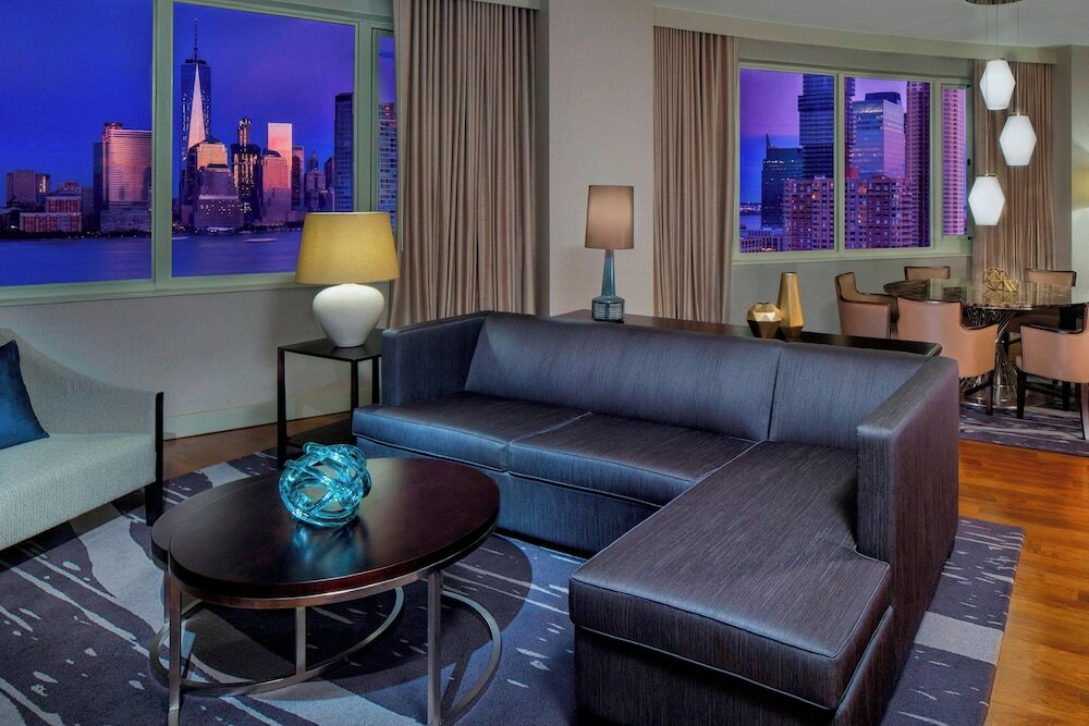 Фото The Westin Jersey City Newport