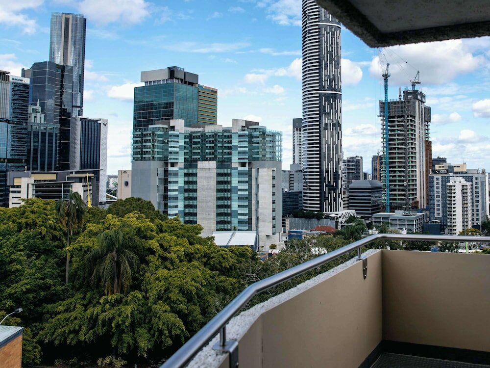 Фото Pacific Hotel Brisbane