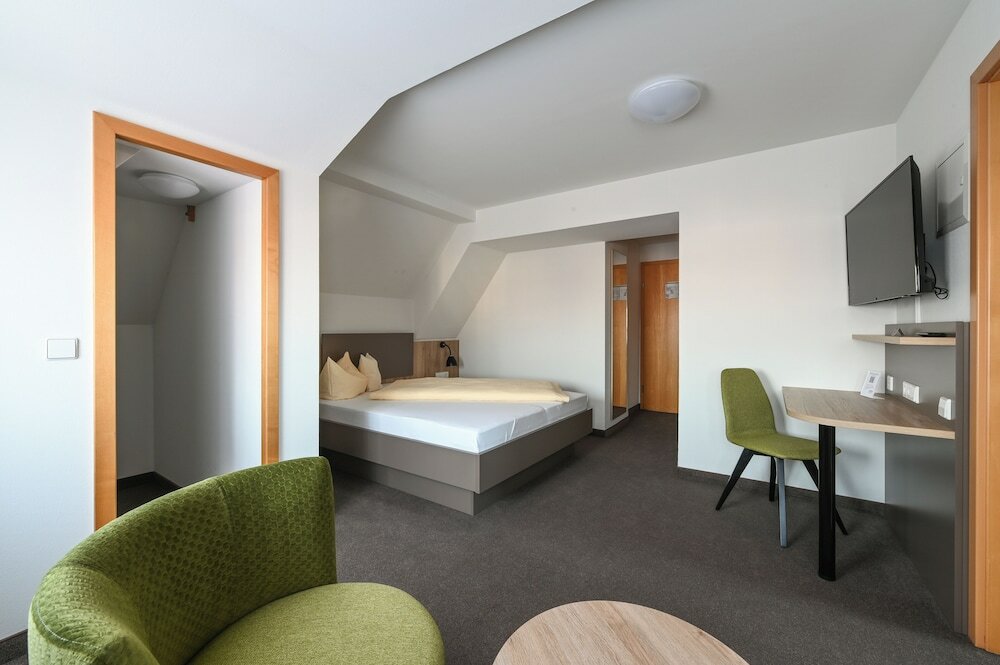 Фото Landschloss Korntal