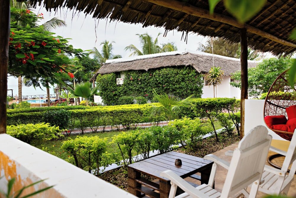 Фото Tanzanite Beach Resort