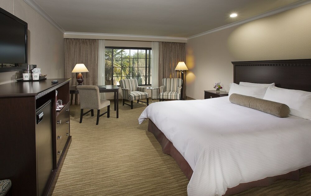 Фото Coast Anabelle Hotel