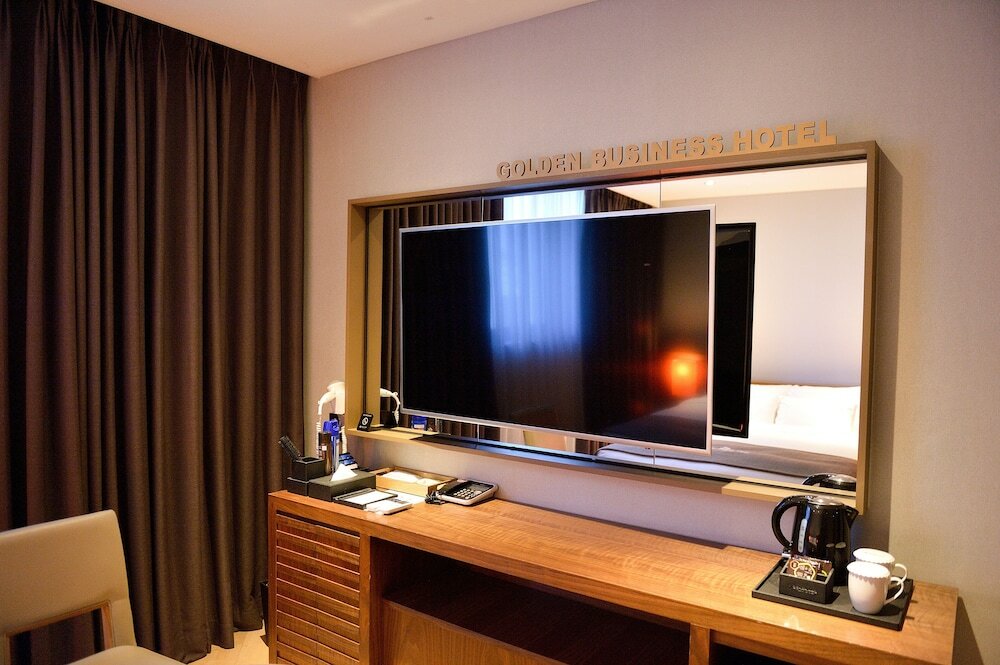 Фото Golden Business Hotel