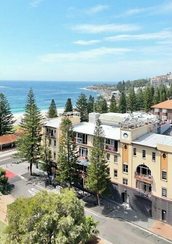 Гостиница Mad Monkey Coogee Beach Hostel в Сиднее