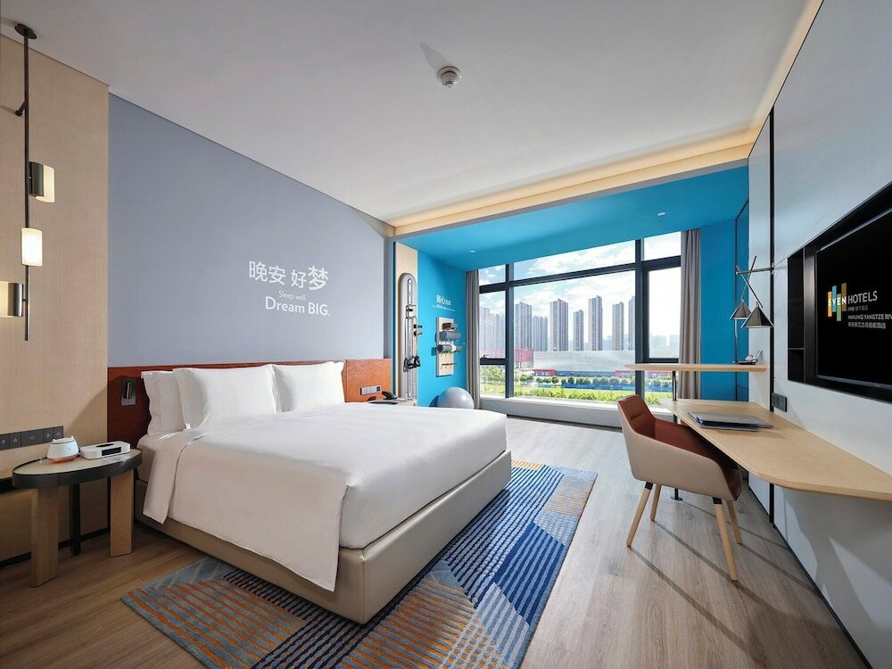 Фото Even Hotels Nanjing Yangtze River, an Ihg Hotel